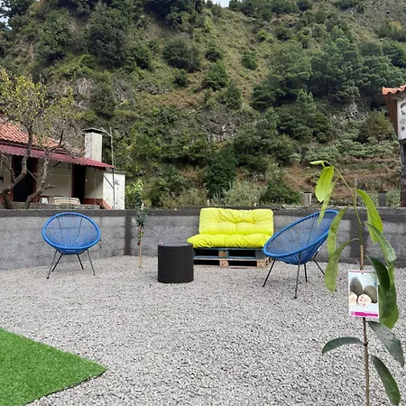Roots - A Sao Vicente (Madeira)